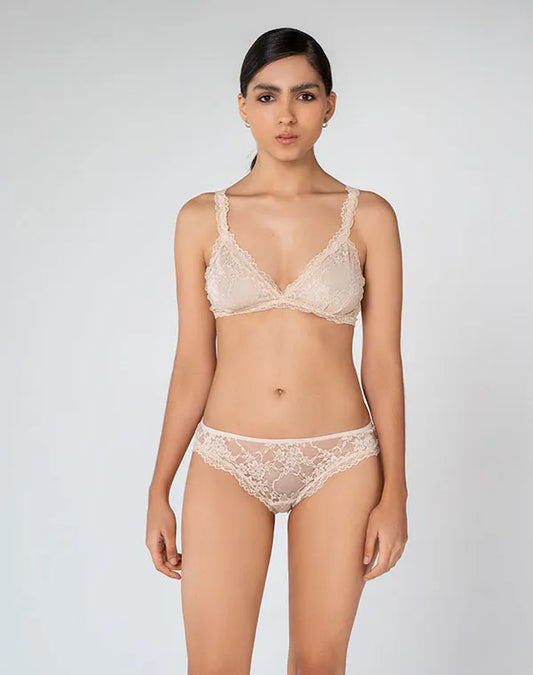 Berkana Ivory Set